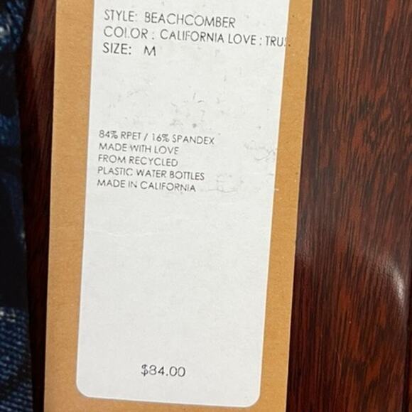 NWT Niyama Sol Beachcomber California Love capri leggings size M - Picture 2 of 4